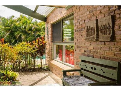 27 Palm Grove Cres, Tewantin