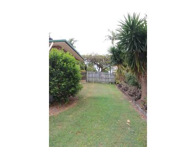 8 Coongul Court, Urraween