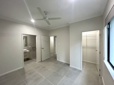 47 Seaside Parade, Palm Cove