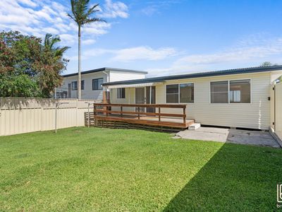 13 Buff Point Avenue, Buff Point