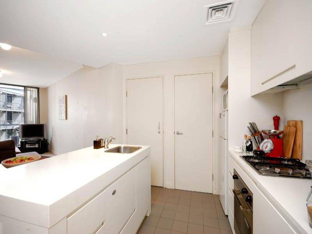 601 / 45 Shelley St, Sydney