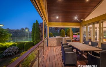 2 Thomson Road, Beaconsfield Upper