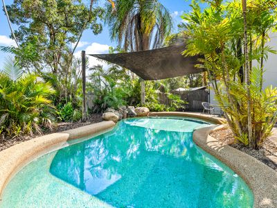 12 / 5 Charlotte Close, Woree