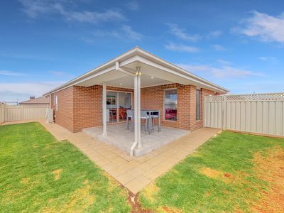 3B Apsley Crescent, Dubbo