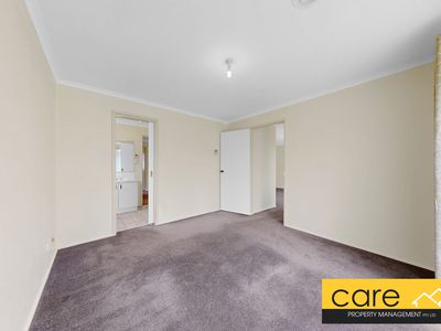 43 Meredith Crescent, Hampton Park