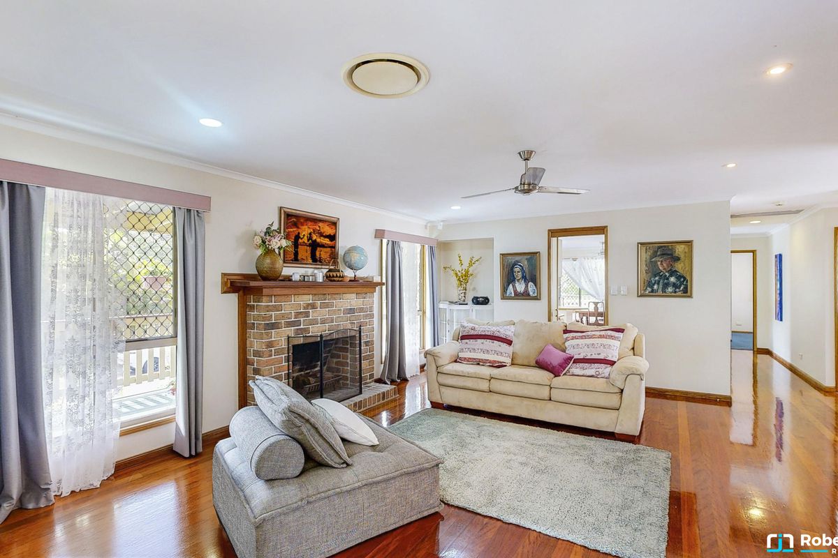 2 Tinaroo Place, Tewantin