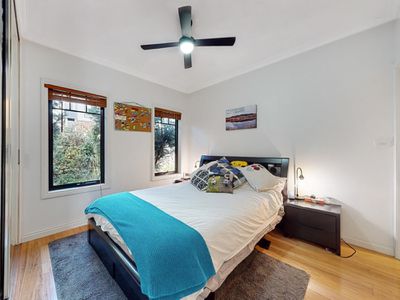 2 / 194 Hyde Street, Yarraville