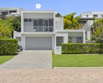 3022 Hillside Walk, Sanctuary Cove