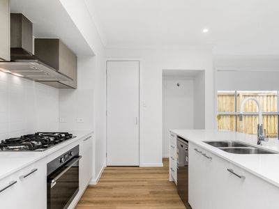 17 Cove Avenue, Skennars Head