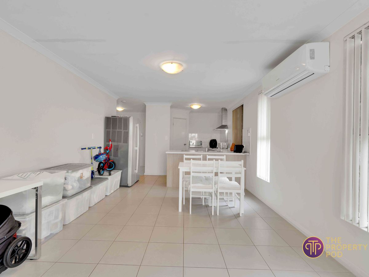 9 / 14 Carbine Bend, Byford