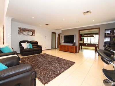 27 Windemere Road, Robin Hill