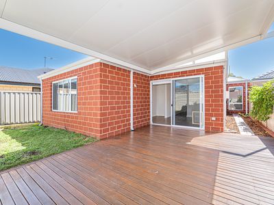 66 Lancaster Loop, Piara Waters