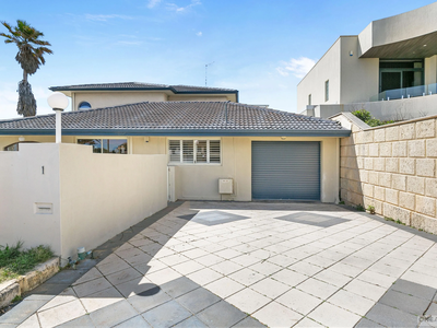 1 Mary Street, Watermans Bay