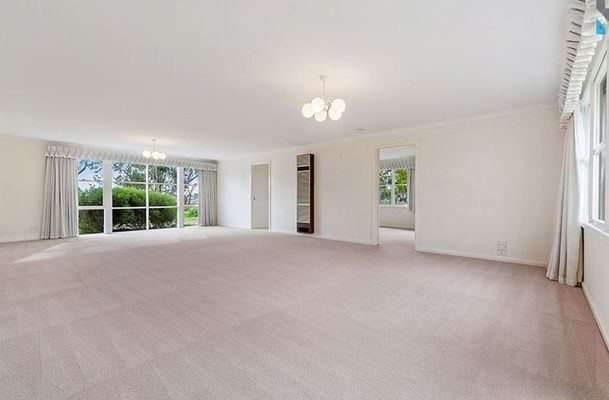 115 St Johns Road, Oaklands Junction