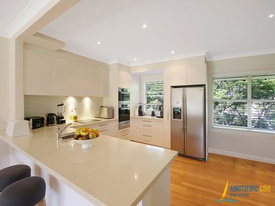10 / 4 Harbourview Crescent, Abbotsford