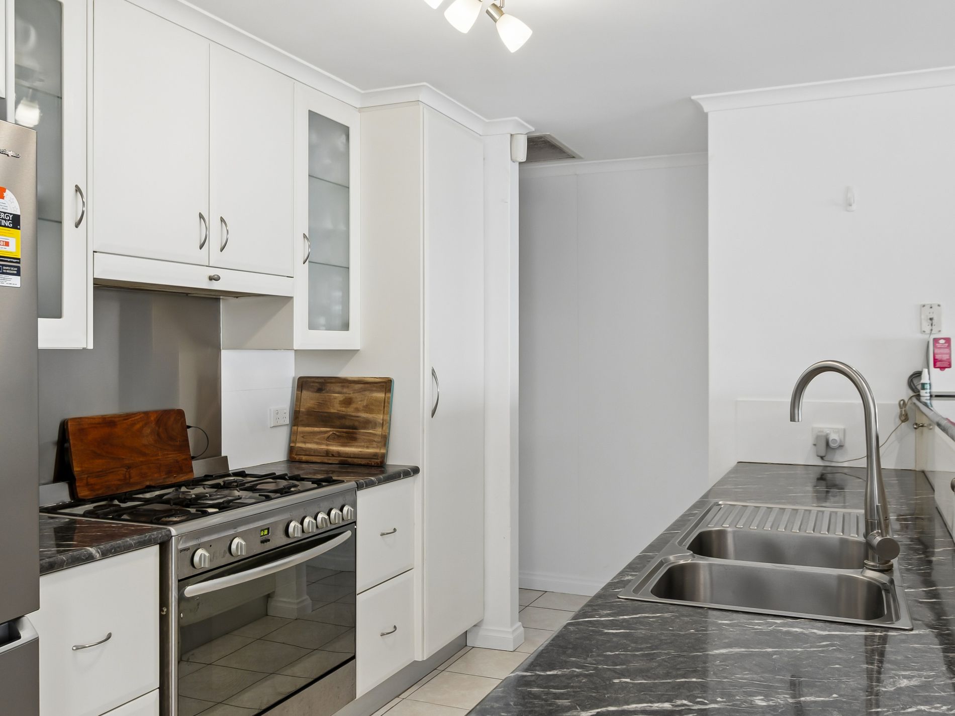 6 Currawong Court, Bennett Springs