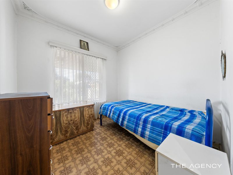 16 Young Place, Hamilton Hill