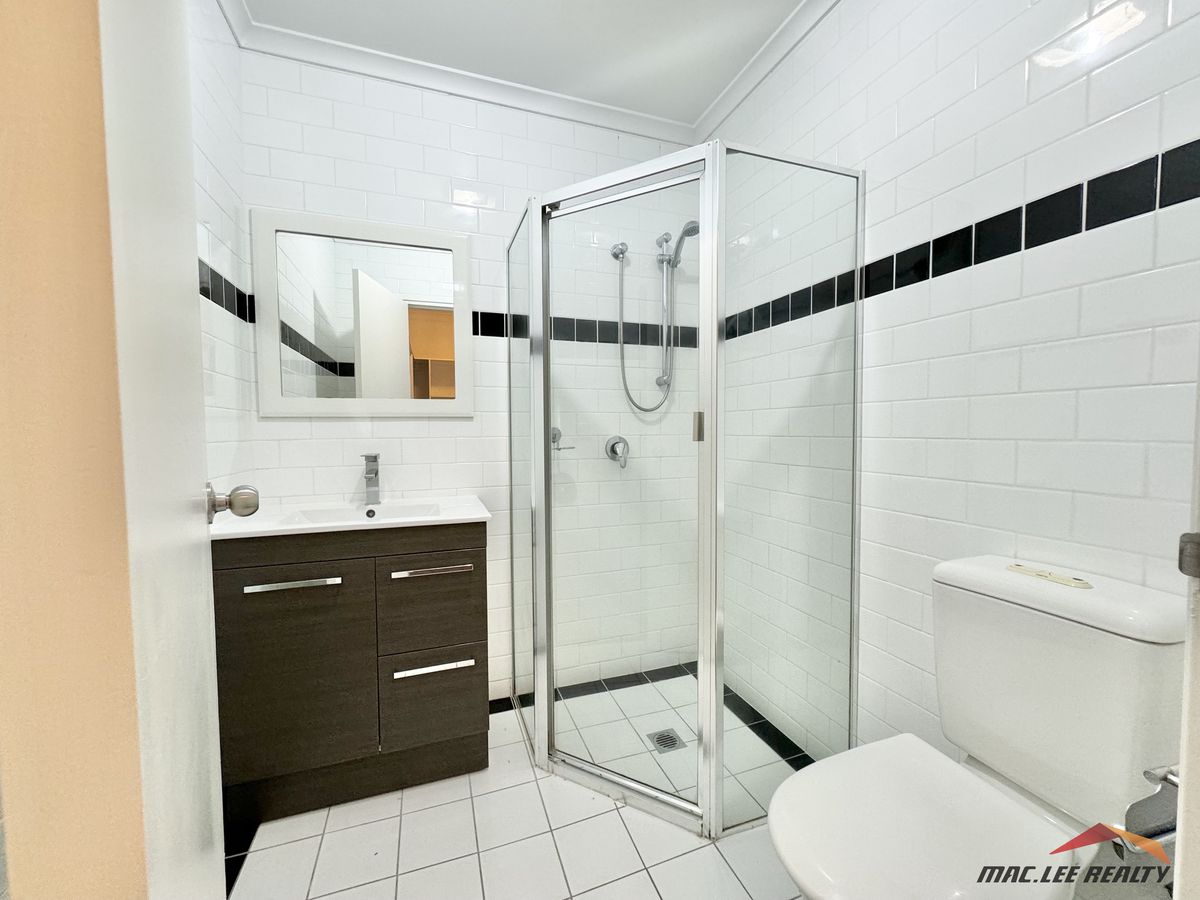 12 / 3-11 Hawkesbury Avenue, Dee...