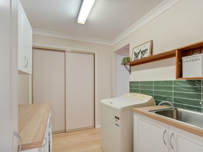 83 Gibraltar Road, Rangewood