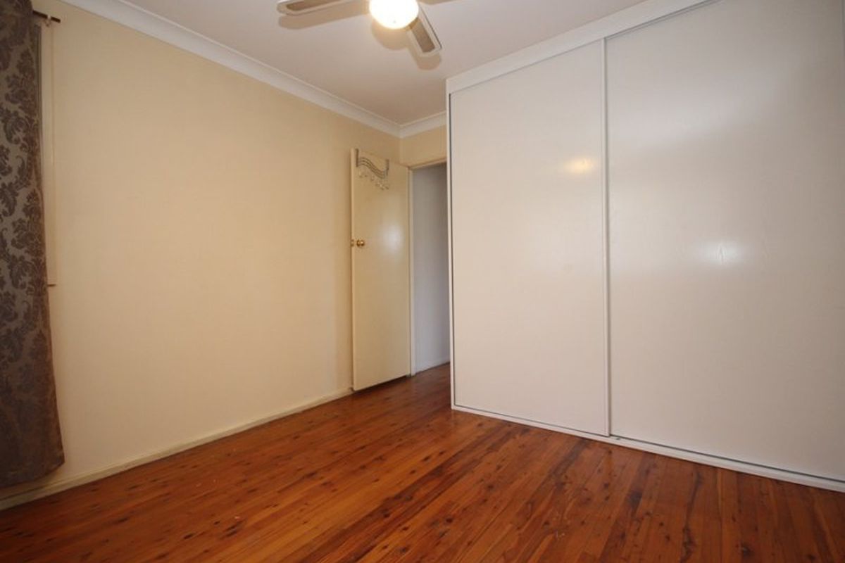 45 Park Avenue, Kingswood