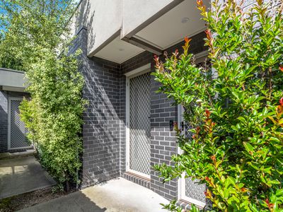 6 / 166 Waterloo Road, Oak Park