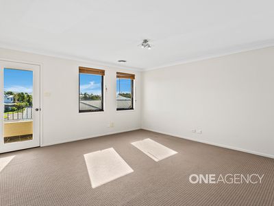 11 Green Crescent, Shell Cove