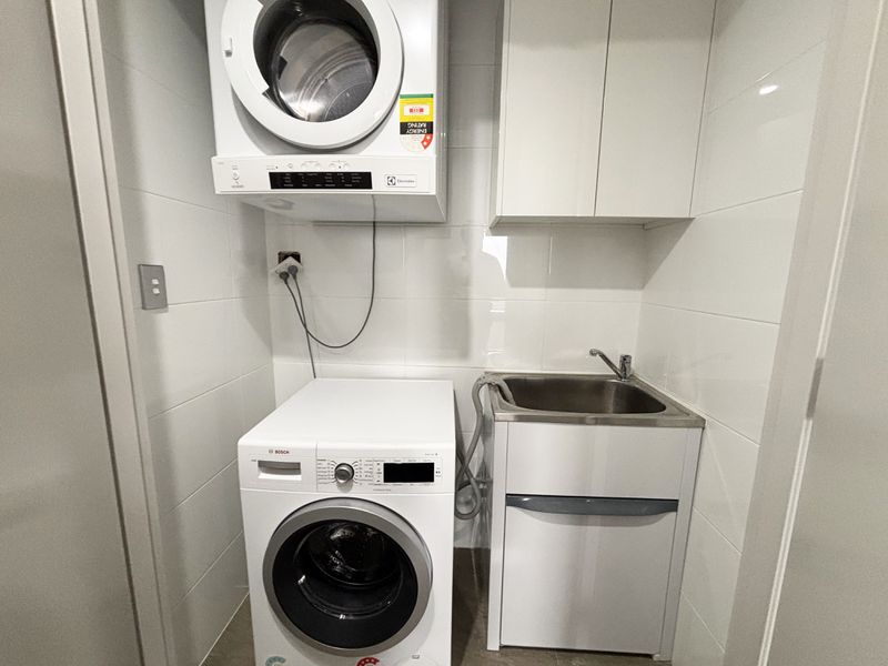 718 / 21 Porter Street, Ryde