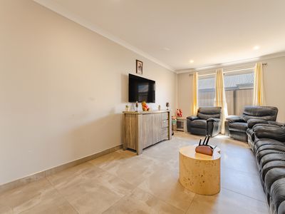 52 Bucker Street, Whitby