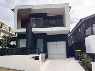 30B Lookout Drive, Mount Pritchard