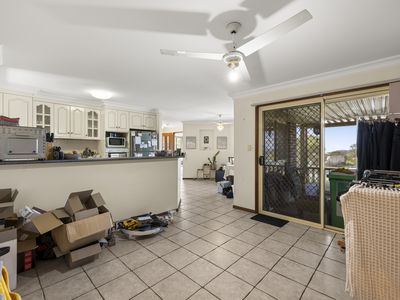 25 Lyness Court, Wilsonton Heights