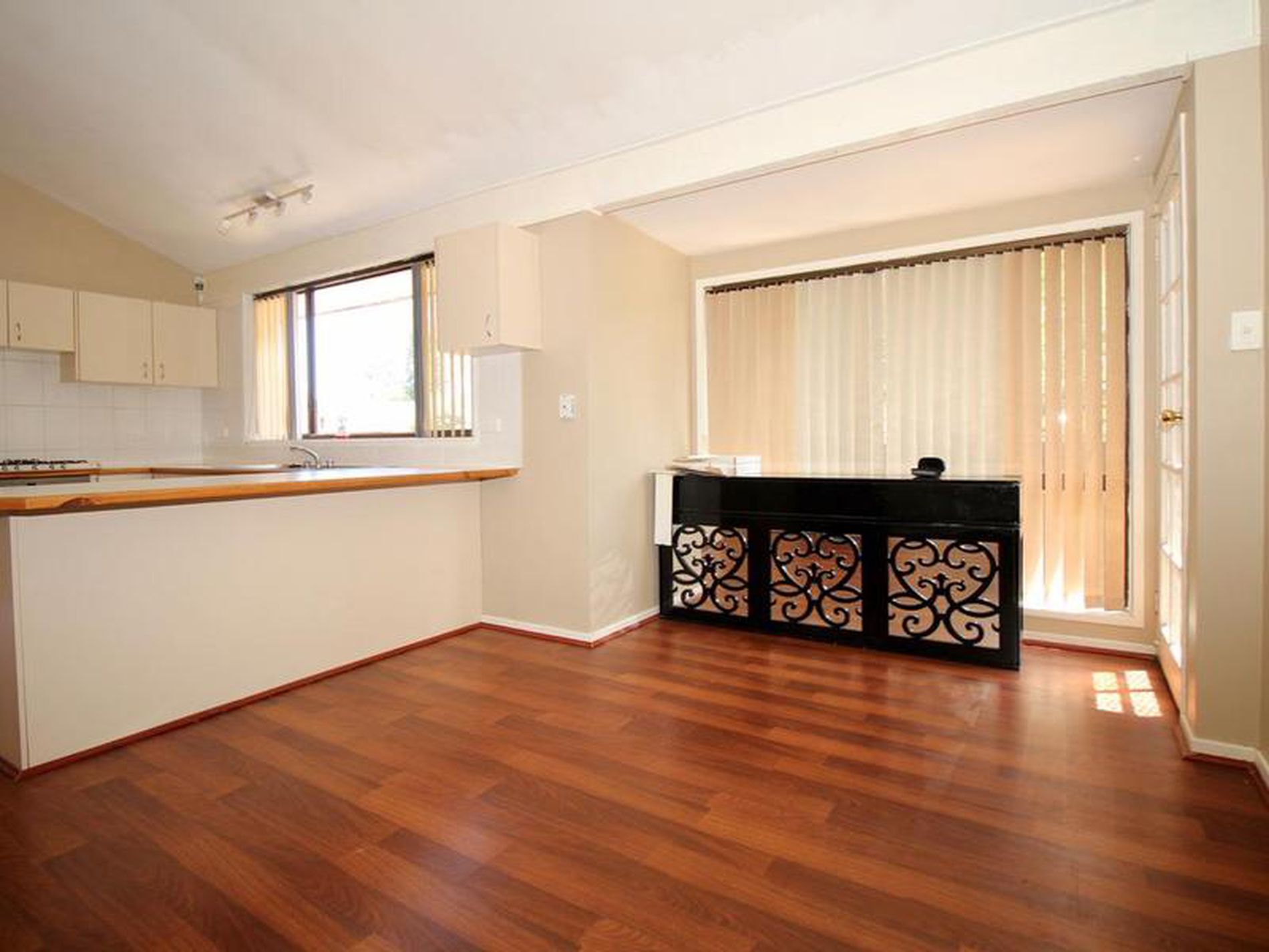 5 Alpugi Place, Kelso