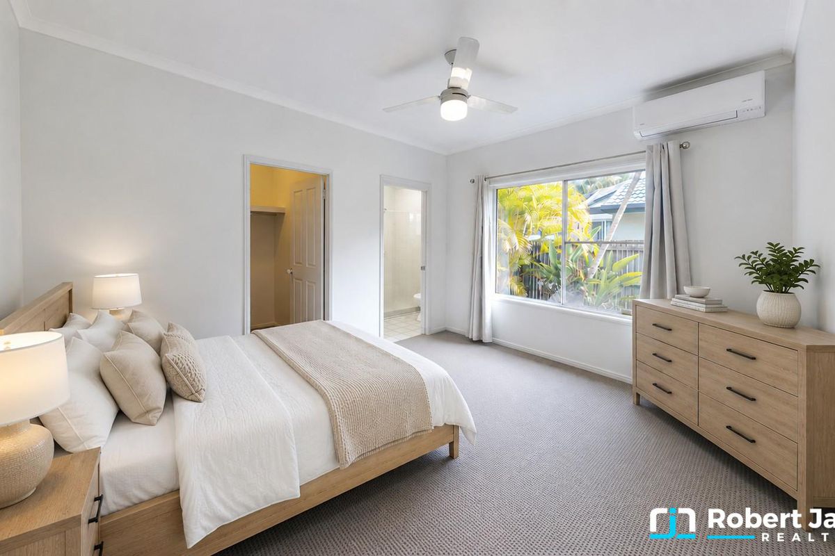 6 Driver Court, Tewantin