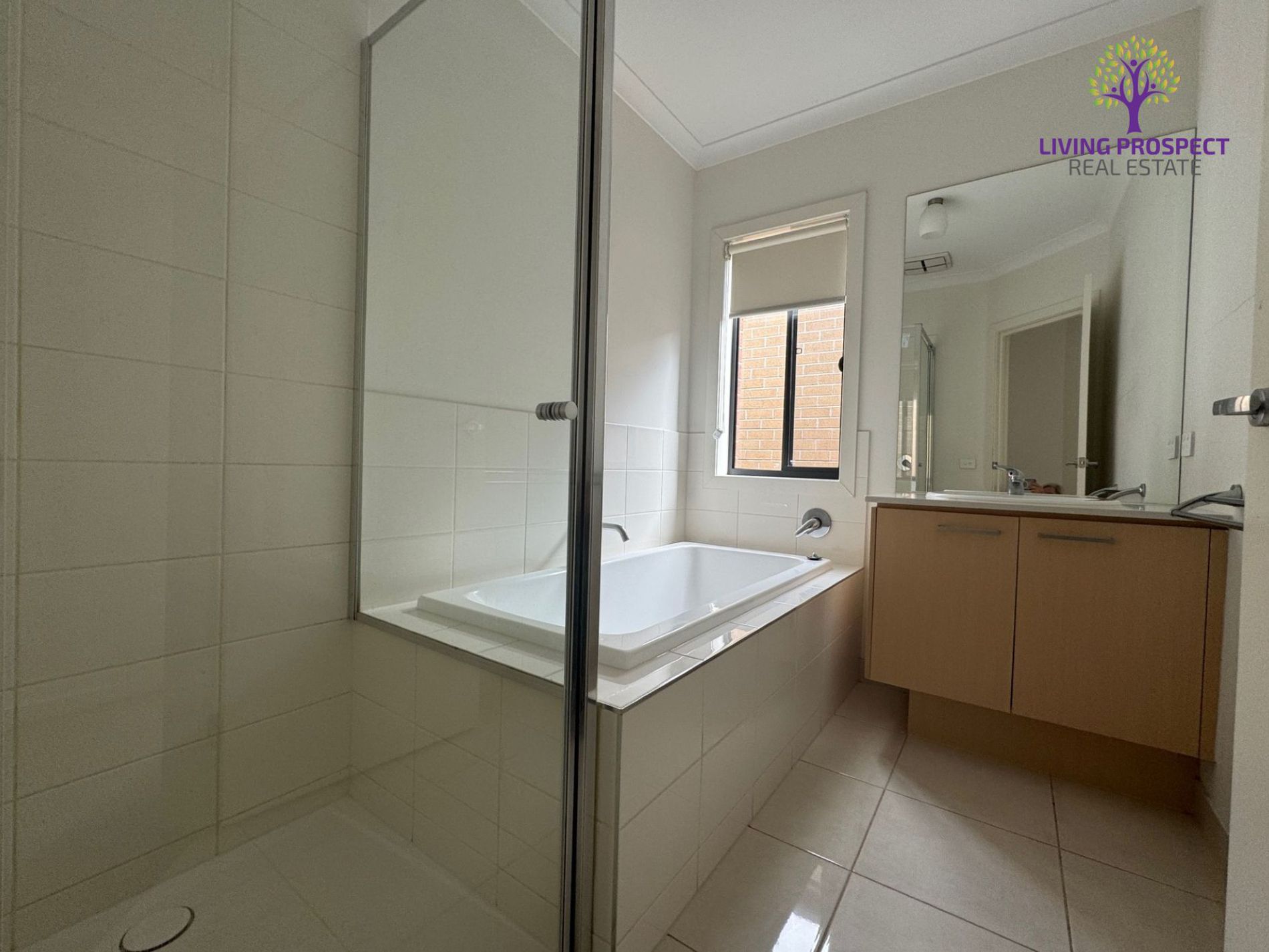 185 Saltwater Promenade, Point Cook