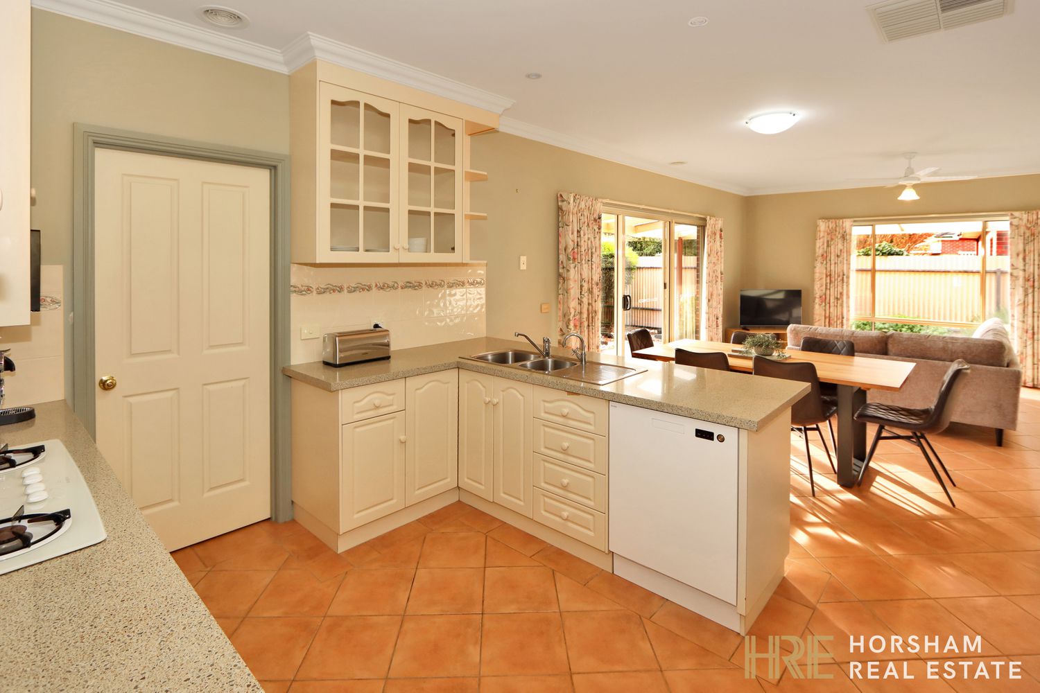 5 Sayer Court, Horsham
