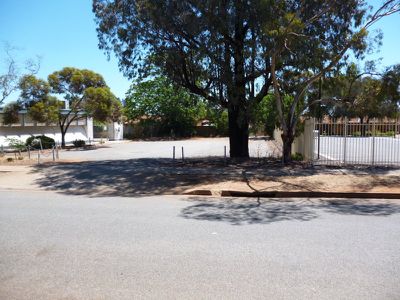1 Gould Road , Elizabeth Park