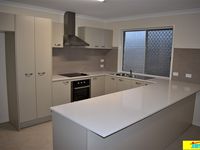 17 PIPET CRESCENT, Pallara