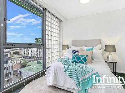 142 / 10 Lachlan Street, Waterloo