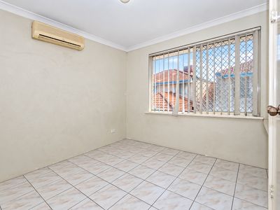 2 / 33 Lawson Street, Bentley
