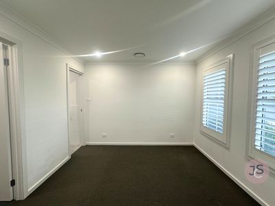 8 LAPWING ST STREET, Elermore Vale