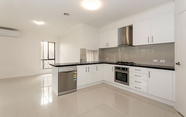 6 / 2-4 Edinburgh Drive, Beaconsfield