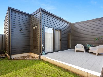28A Araluen Terrace, Tullimbar