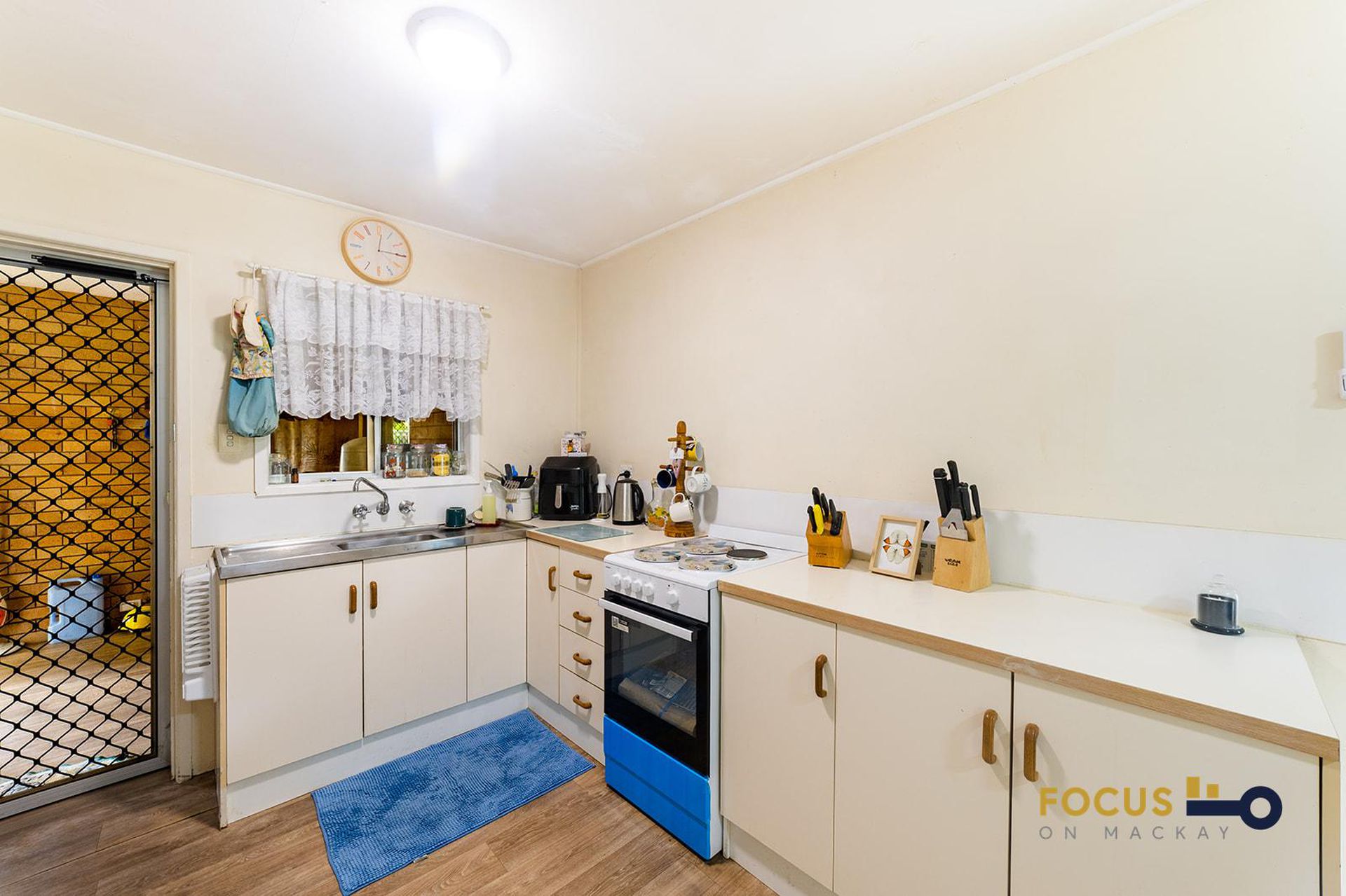 54 Range Road, Sarina