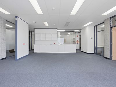 B3 / 75 Newnham Drive, Newnham