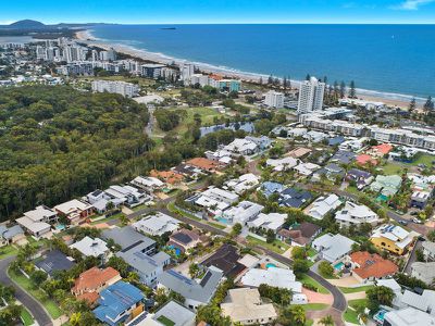 10 Crystal Waves Place, Alexandra Headland