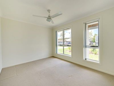 16 Pleasant Drive, Redbank Plains