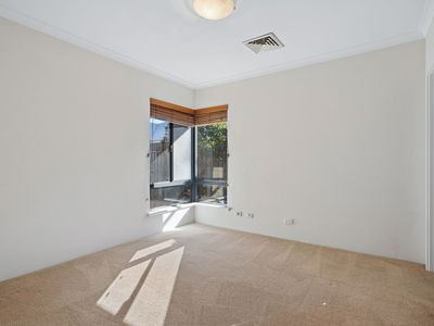 16 Velsheda Green, Ocean Reef