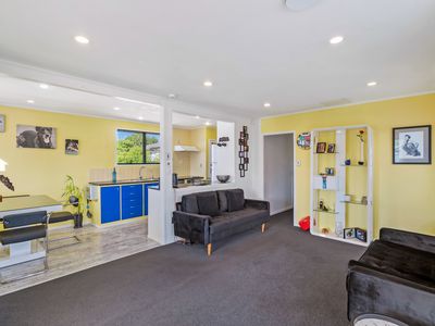 12 Bahari Drive, Ranui