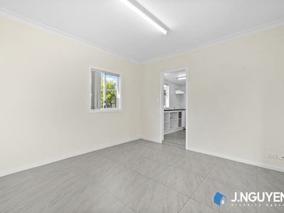32 Torrens Street, Canley Heights