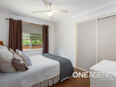 8 Teasel Crescent, Forest Lake