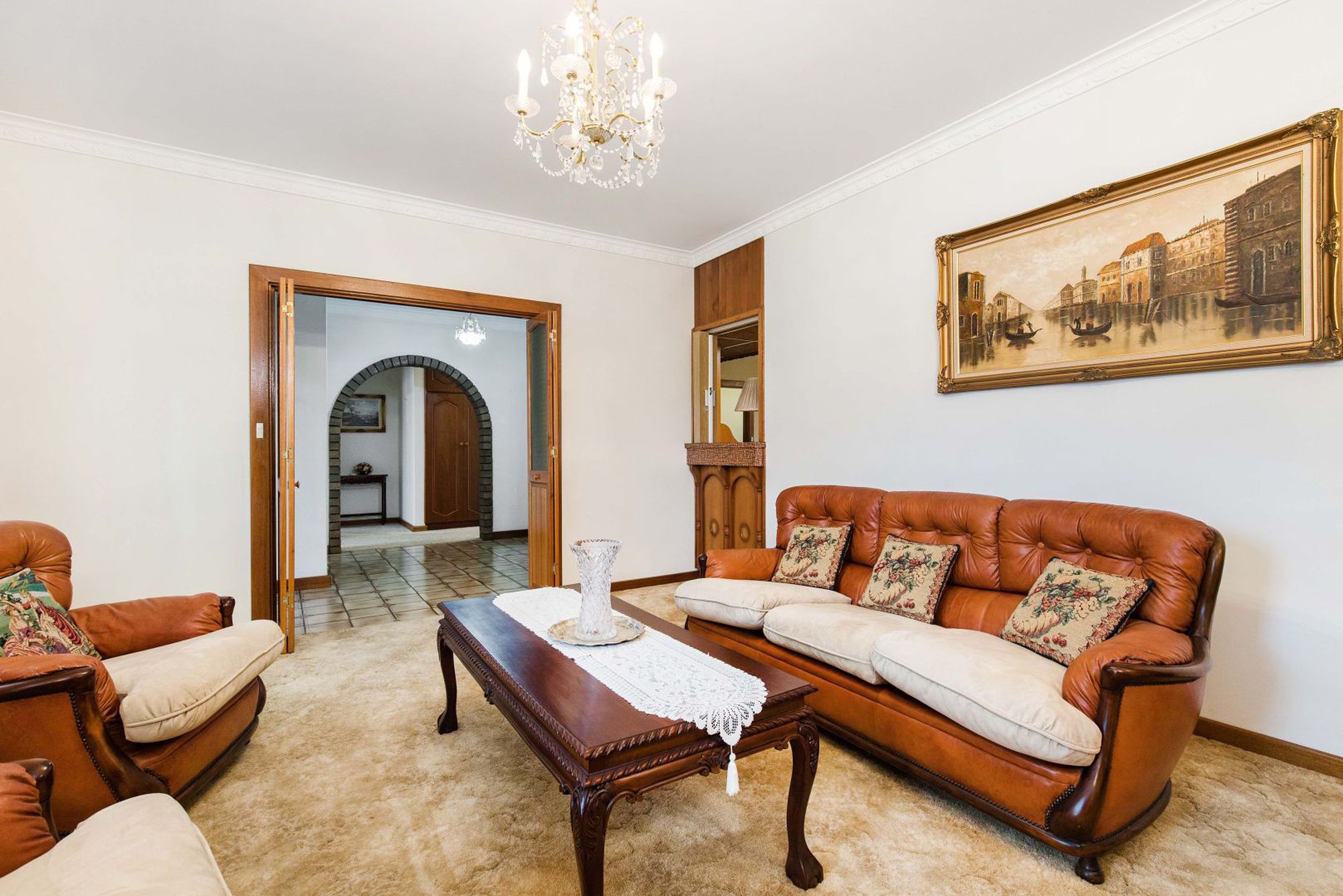 8 Sunbeam Road, Glynde